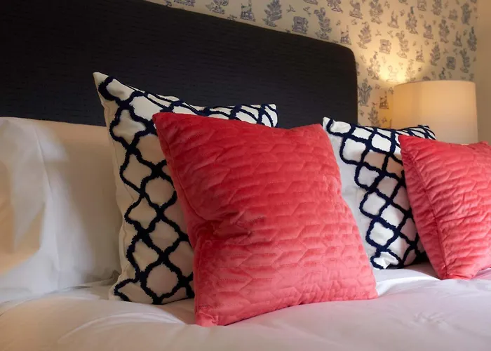 The Escape Luxury Townhouse With Parking * York