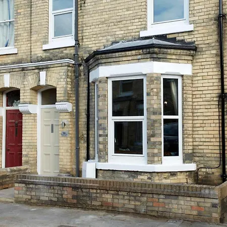 Hébergement de vacances The Escape Luxury Townhouse With Parking York